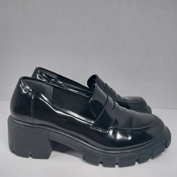 Sincerely Jules Dylan Size 9 Glossy Black 90s Y2k style Chunky Lug Loafer shoes - Picture 7 of 11